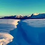 Narnia Lofoten Feriehus Gimsoy