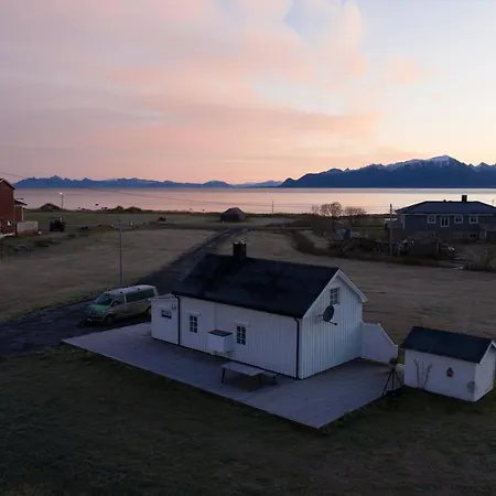 Narnia Lofoten Holiday home
