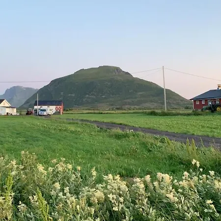 Holiday home Narnia Lofoten *