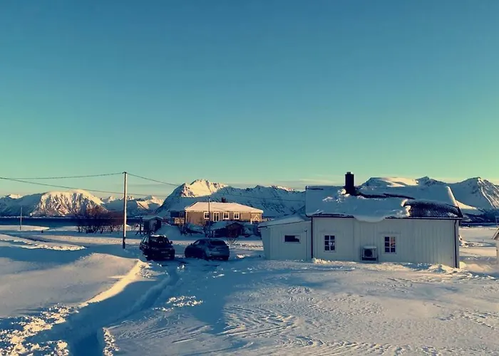 Narnia Lofoten Semesterbostad Gimsoy